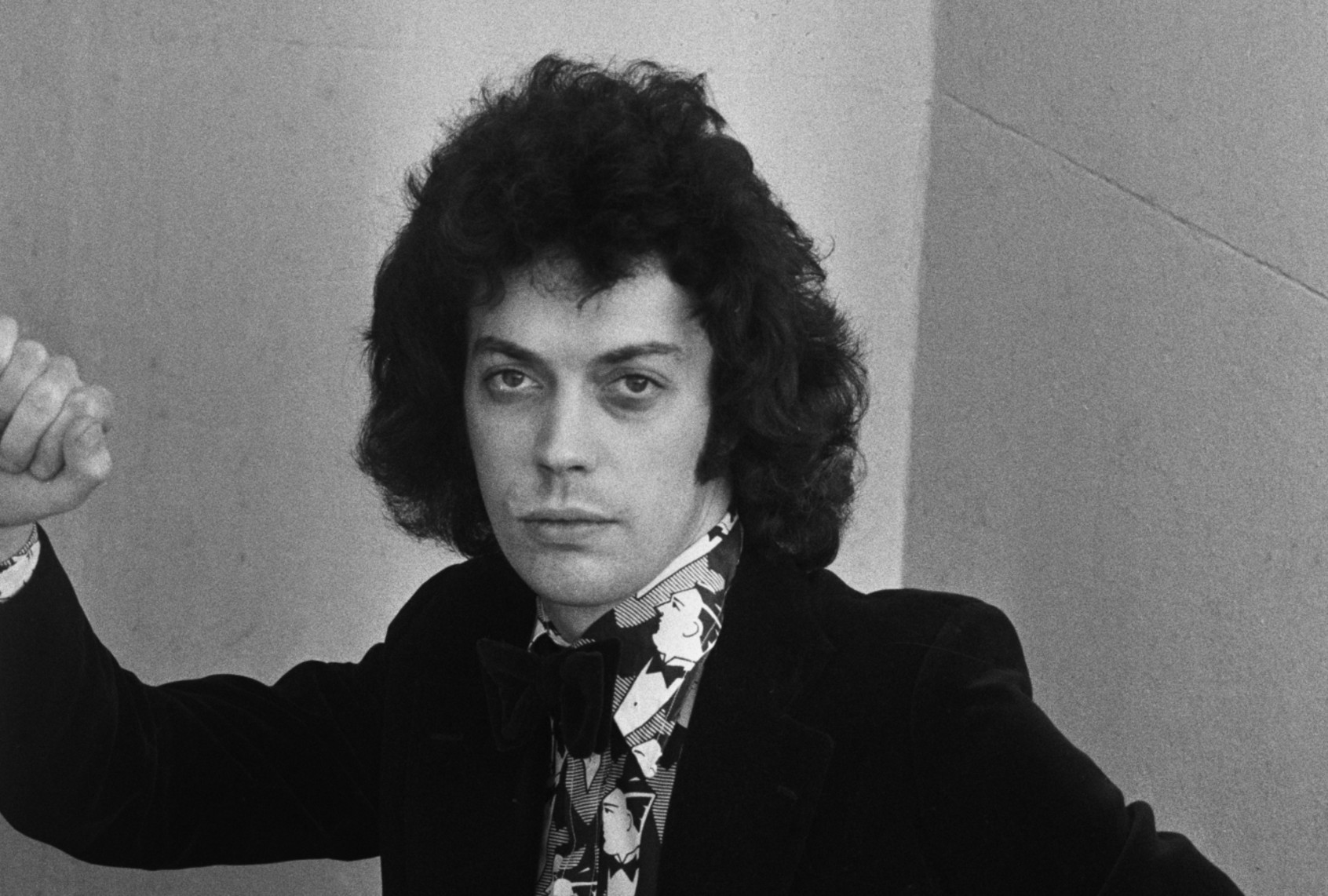 Tim Curry's Devilish Charm Was Irresistible