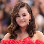 Looks Like Selena Gomez and Her Mom Are Defrauding Investors